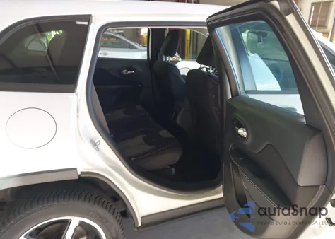 2014 Jeep Cherokee Sport z USA, uszkodzony, nr VIN 1C4PJLAB2EW199294